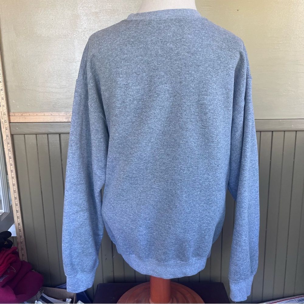 Miracle Mountain Ranch Horse Nature Graphic Crewneck Sweatshirt Gildan - Picture 7 of 9